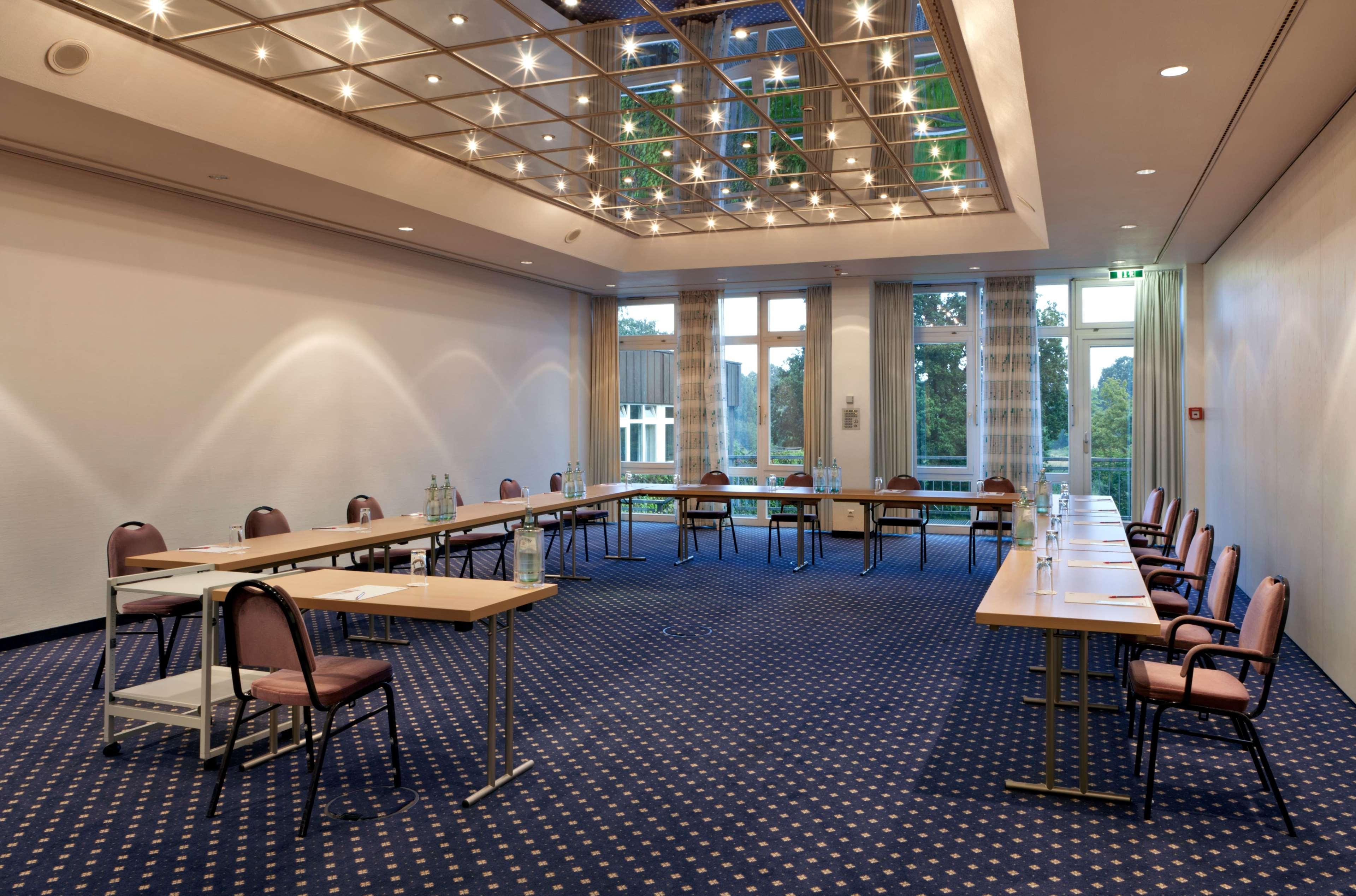 Tryp By Wyndham Bad Bramstedt Otel İş olanakları fotoğraf